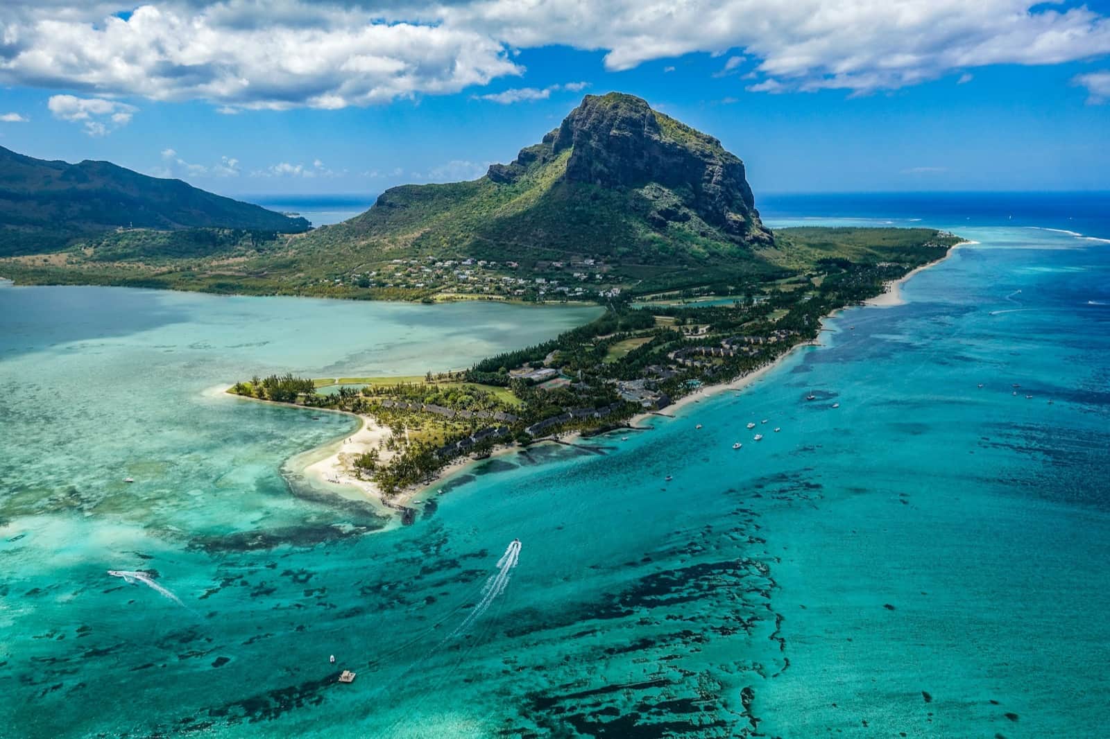 Mauritius lagoon